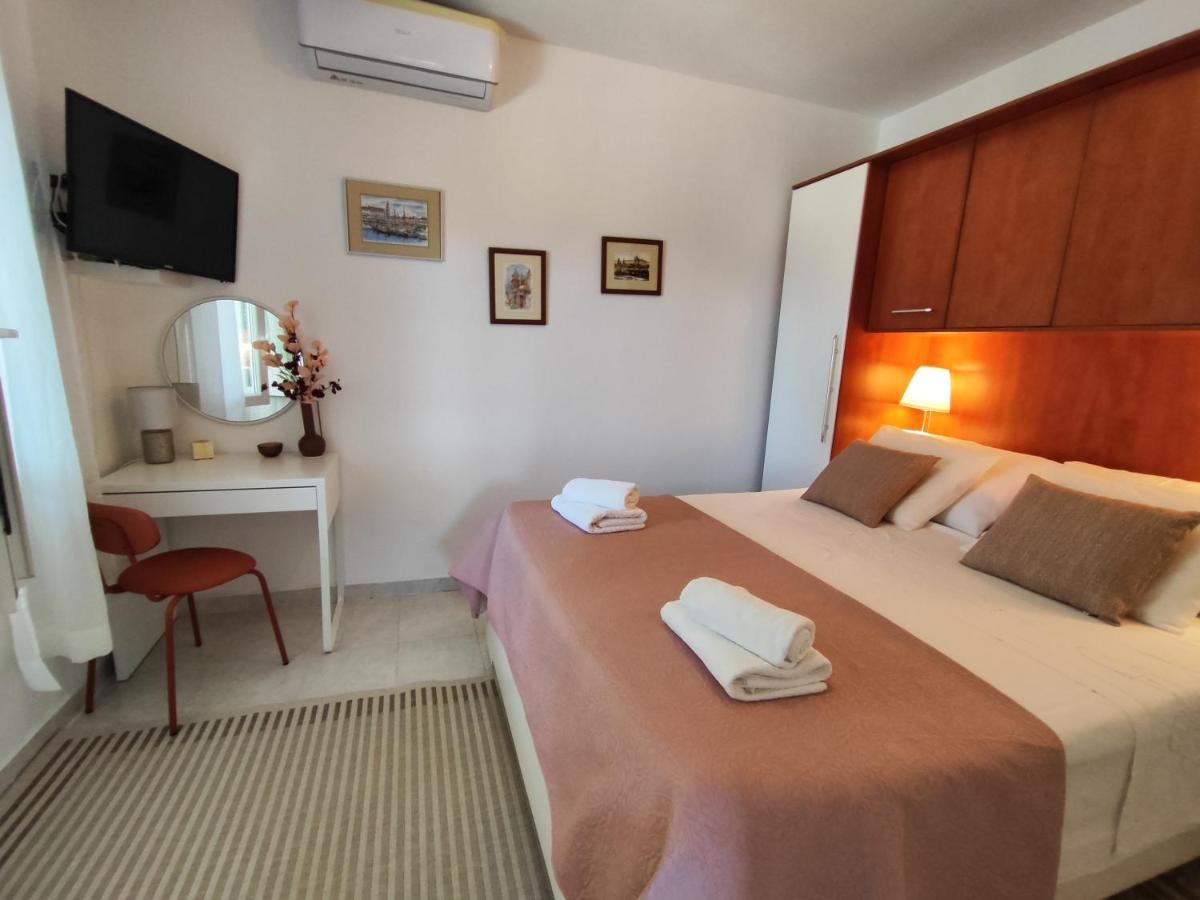 Donje Selo na ŠoltiWeekend House Olive Garden别墅 外观 照片