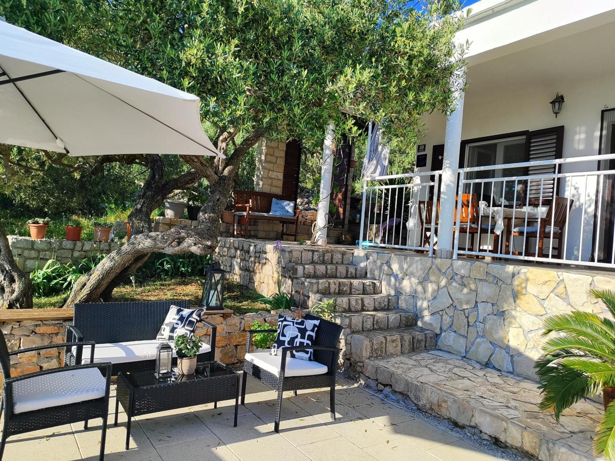 Donje Selo na ŠoltiWeekend House Olive Garden别墅 外观 照片